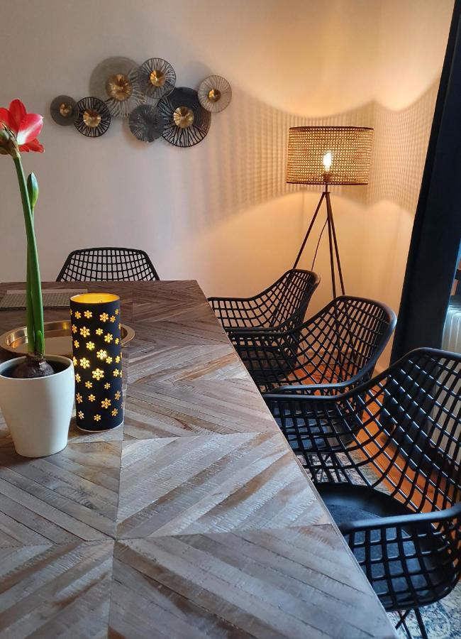 Zentral In Coburg: Exklusive Stadtwohnung - Ideal Fuer Gruppen Экстерьер фото